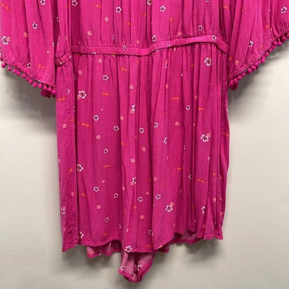 NWOT Mudd Boho Pink 3/4 Bell Sleeve Romper PomPom Detail XXL